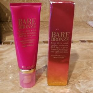 Victoria's Secret Bare Bronze facial moisturizer
